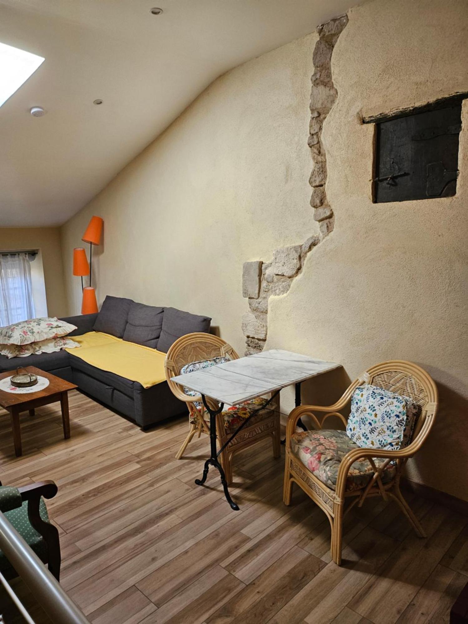 La Petite Maison Céreste エクステリア 写真