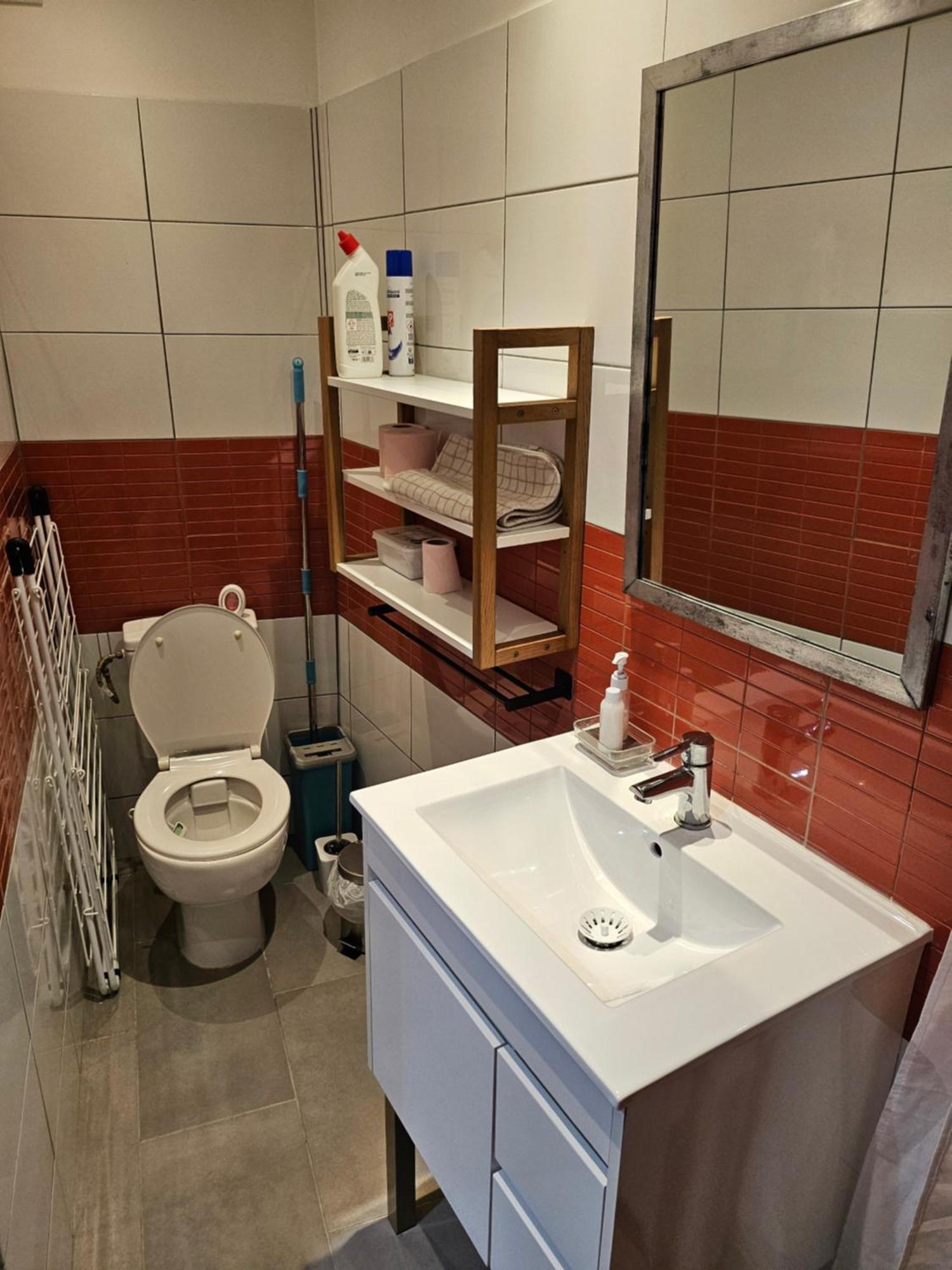 La Petite Maison Céreste エクステリア 写真